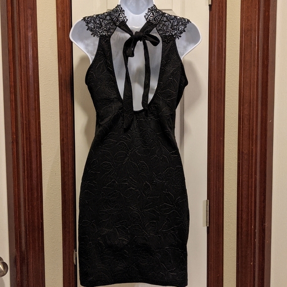 Sexy Victorian Lace Dress Sz 3 - Picture 3 of 8